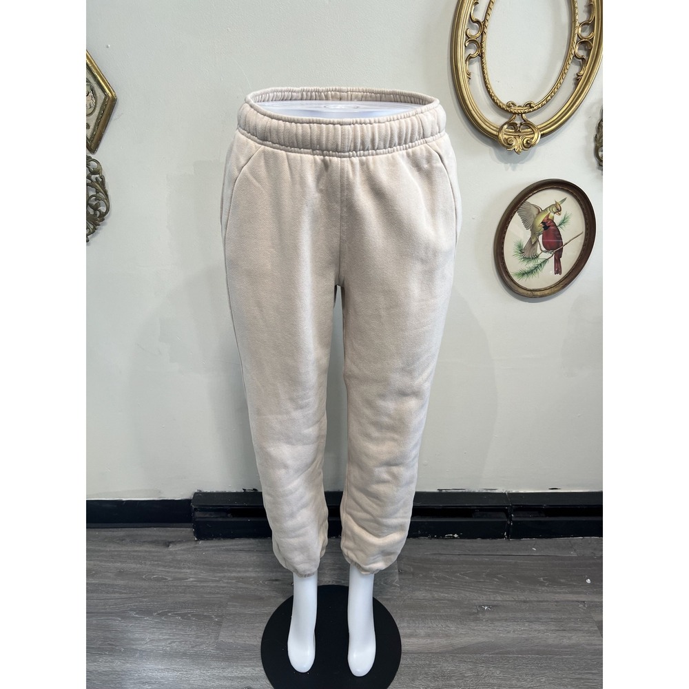 Lululemon Beige Sweatpants Size XS Joggers Athleisure Comfy Loungepants
